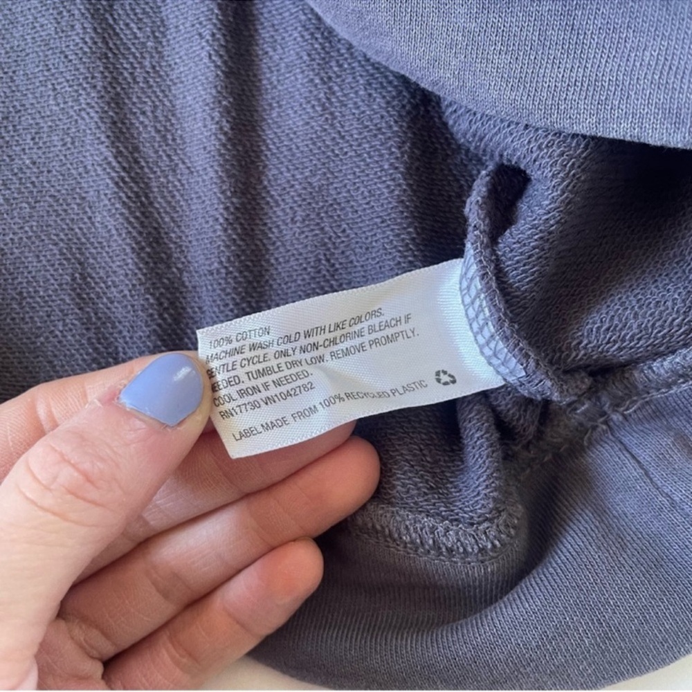 Universal Thread Crewneck - image 6